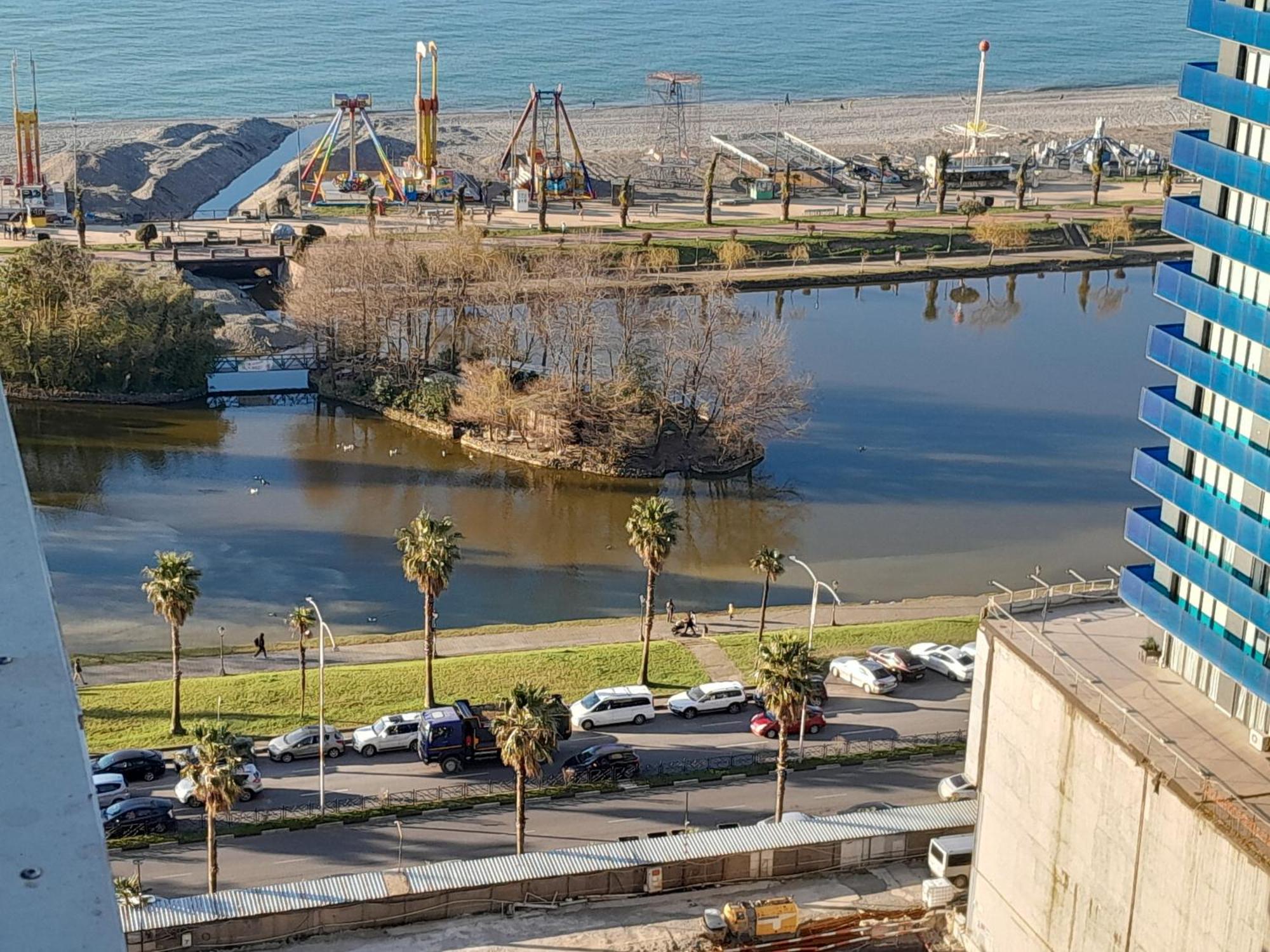 Smart Aparthotel Orbi City Batumi Eksteriør bilde