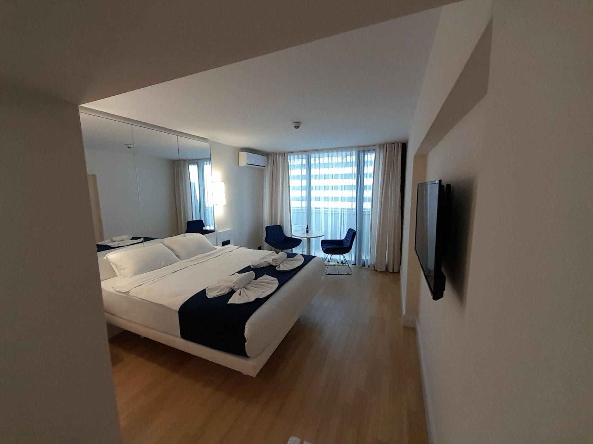 Smart Aparthotel Orbi City Batumi Rom bilde